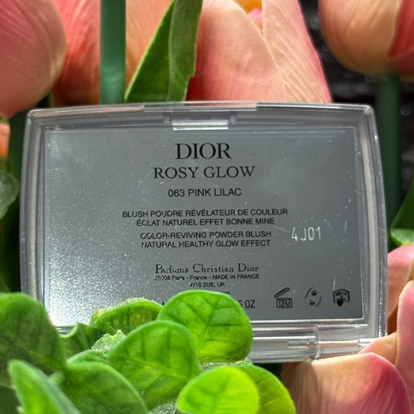 Dior Rosy Glow Blush 0.63 Pink Lilac, Powder Blush with pH-Activated Color - Picture 7 of 8